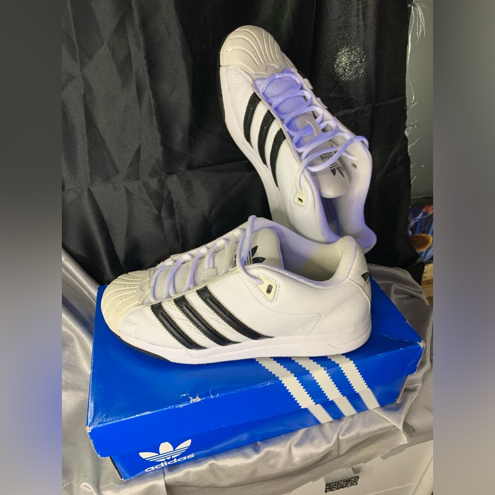 Adidas Men’s Sneakers